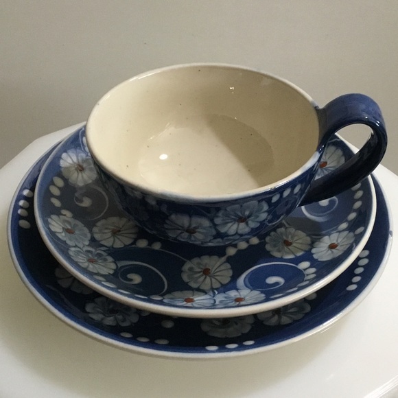 RARE ANTIQUE HAK Denmark 🇩🇰 pottery ‘Marguerit’ or ‘Margueritte’ pattern trio - Picture 1 of 14